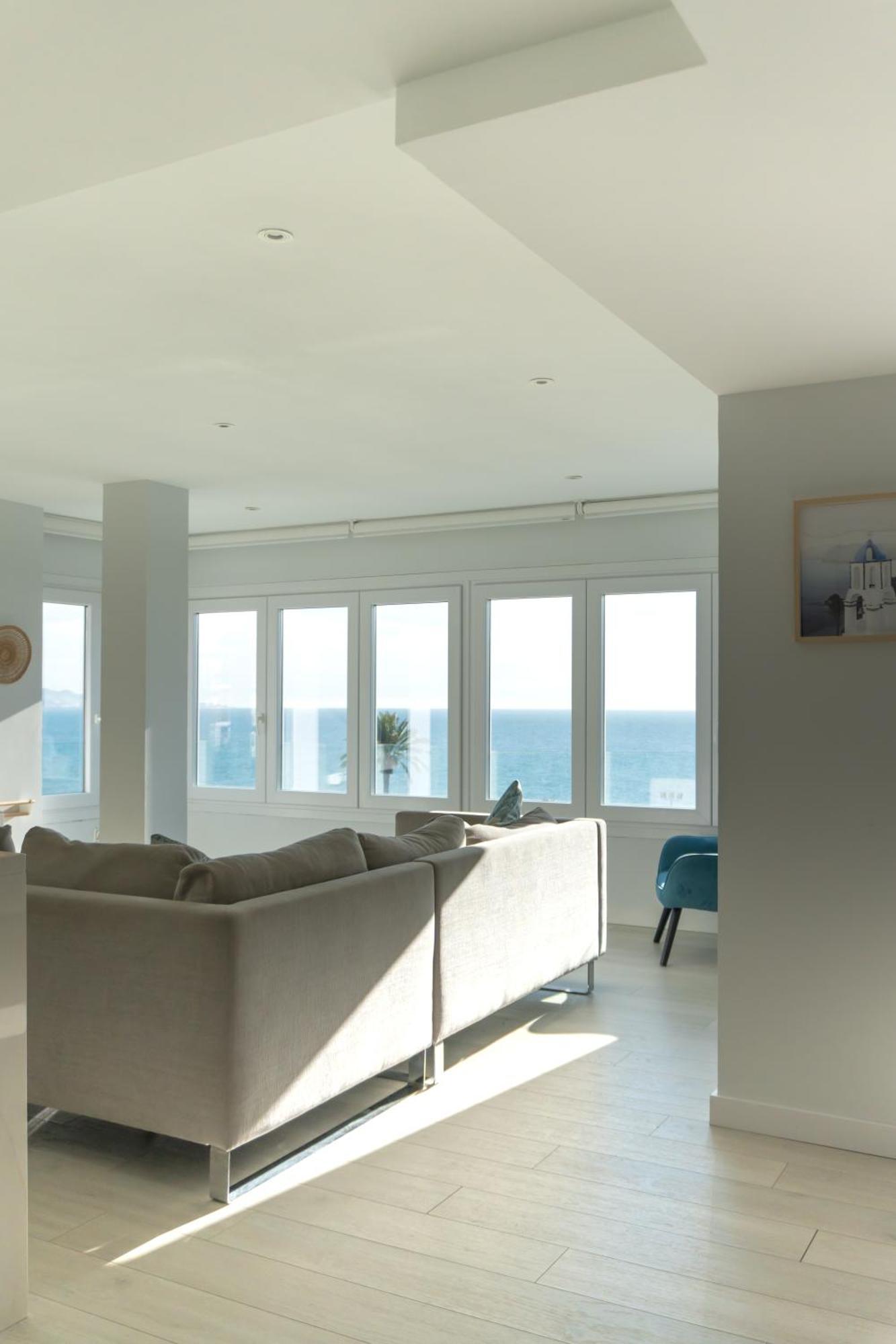 Appartement A&C Vistas Al Mar Luxury à Torre Del Mar Extérieur photo